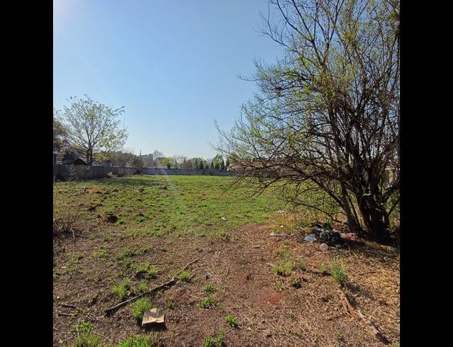 1,983M² VACANT LAND FOR SALE IN HENLEY ON KLIP